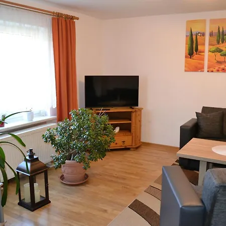 Mitten In Der Natur, Separater Eingang, Garten * Kuchelmiss