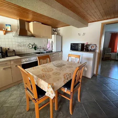 Mitten In Der Natur, Separater Eingang, Garten *