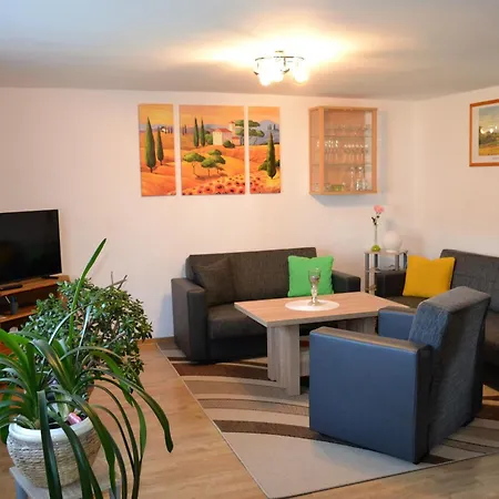 Mitten In Der Natur, Separater Eingang, Garten *